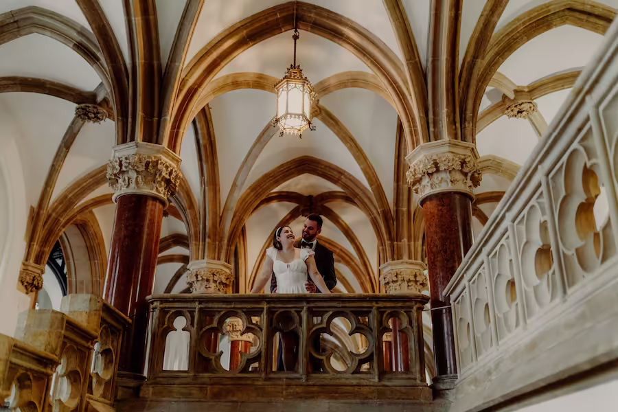 Fotografía de pareja Múnich ciudad luz natural