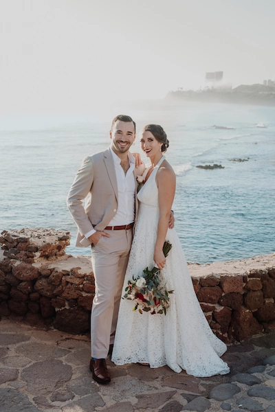 Beautiful wedding photo by the lake.